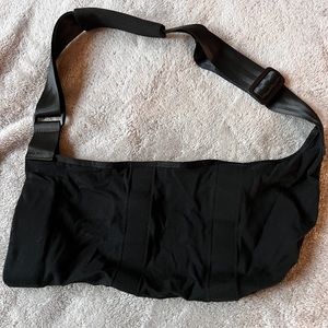 Arm Sling. Black. Used for short time.